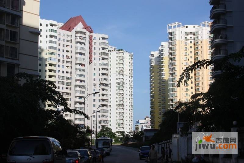 中天海景实景图图片