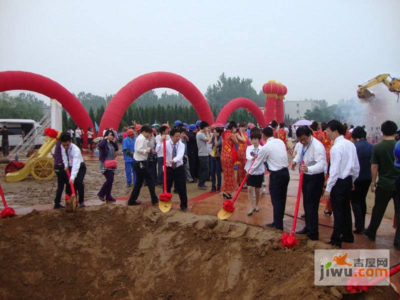 城东名门售楼处图片